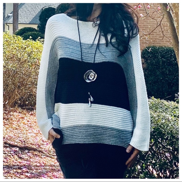 ✨LAST✨MADE IN ITALY✨ Color block loose fit sweater - Picture 8 of 8